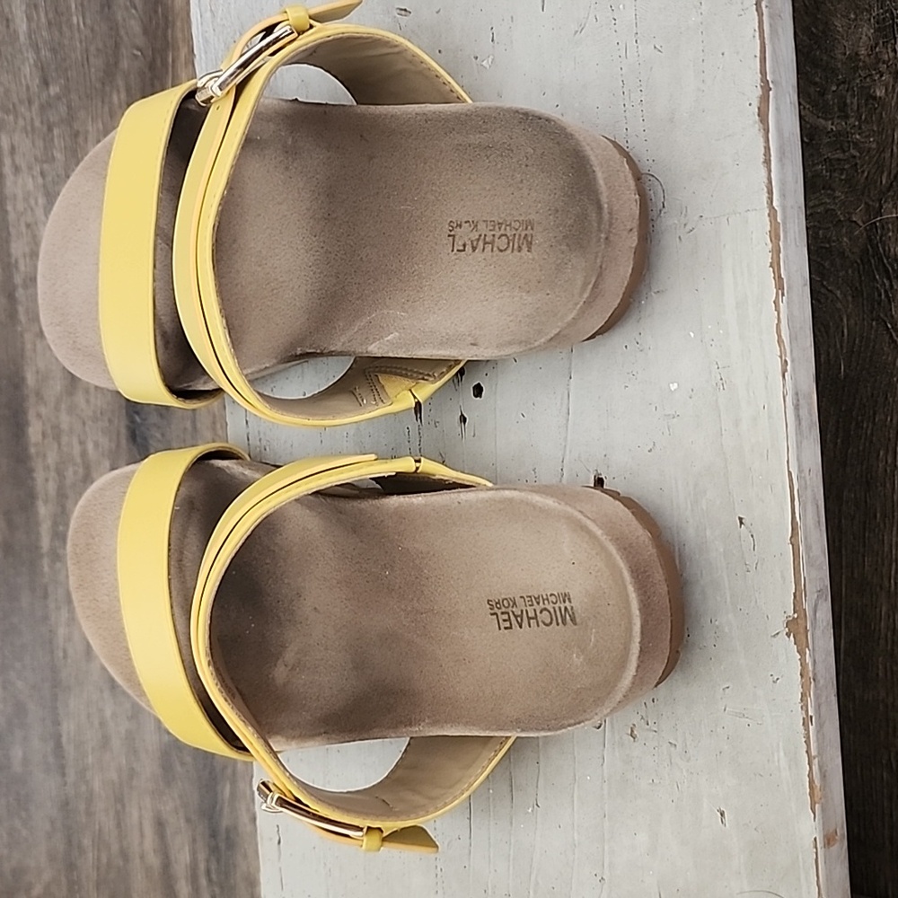 MICHAEL KORS WOMAN'S SANDALS - Picture 3 of 10